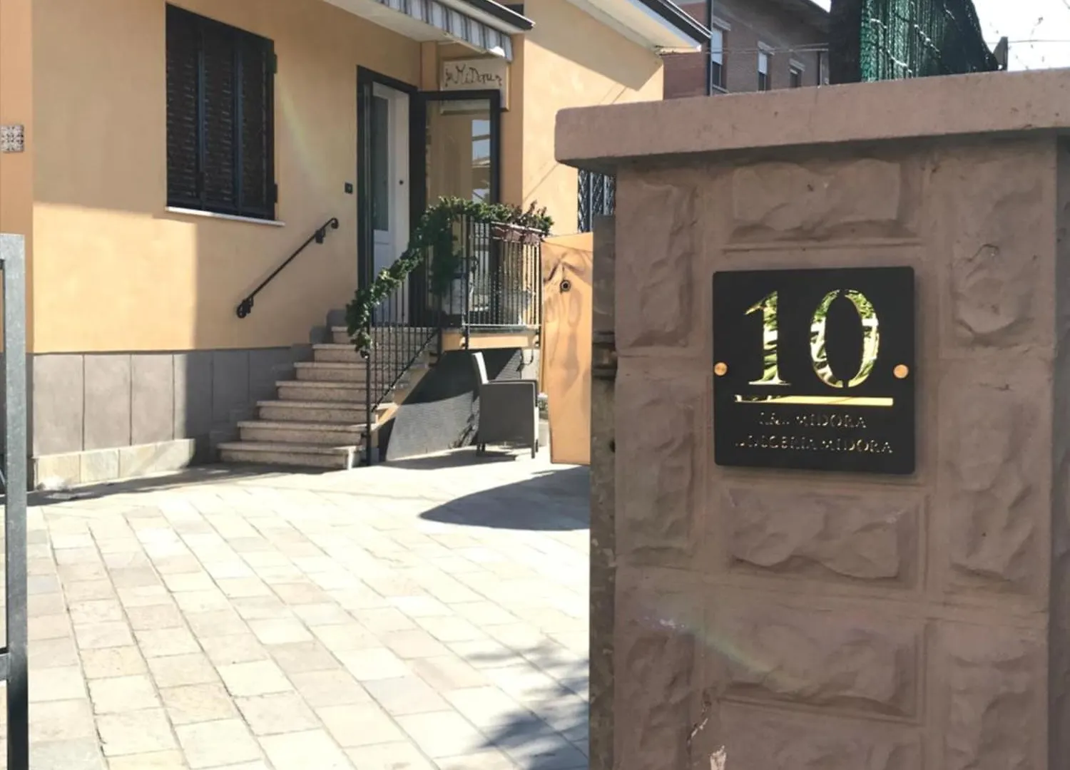 R&B Midora Montale Hotel Montale  0*, Montale (Emilia-Romagna)